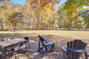 Countryside Cottage on 5 Acres! Easy Commute to DC - Image 4