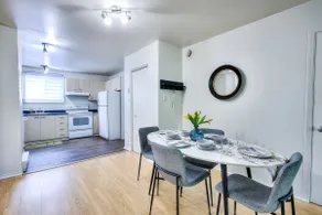 Great value 2BR with 2 parking spots - Image 5