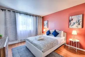 Great value 2BR with 2 parking spots - Image 4