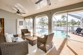 Lanai Lounging & Dockside Fun: Fort Myers Escape - Image 3