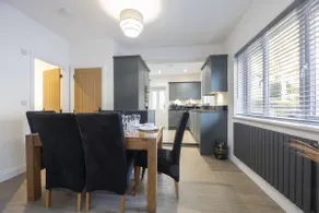 Beautiful 3-Bed Home with Hot Tub in Ross-on-Wye - Image 5