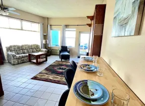 Wonderful Apartment on the Beach - Image 3