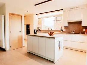 Luxury holiday home in Zwevezele - Image 4