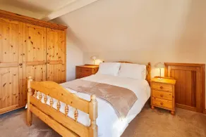 Host & Stay - Cherry Willows - Image 2