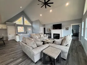 8BR Lakefront Lux Retreat: Private Dock, Sleeps 28 - Image 3