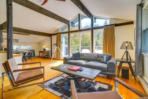 Luxe 5,000 Sq Ft Retreat: 5 Mi to Stratton Resort - Image 3