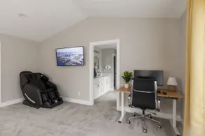 Evergreen Dream-massage chair, EV, 5tvs,3 king bed - Image 2