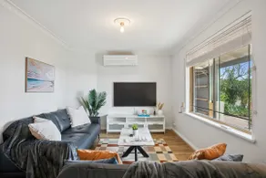 Seaview House | Ocean Sunsets, Hot Tub, Sleeps 9 - Image 3