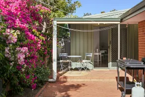 3 Beds| Spacious| Close to Beach| 200MBs Wifi - Image 2