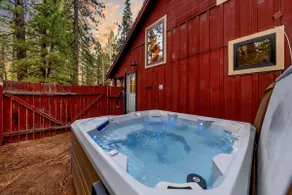 Beautifully Redesigned 5Br, Near Lake and Heavenly - Image 5