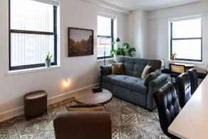 Luxury Downtown Apt with Parking, Gym, and Lap Pool · Sleeps 4-5 - Image 2