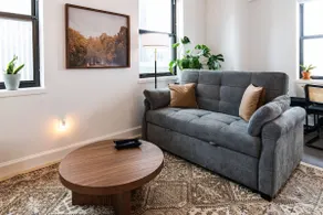 Luxury Downtown Apt with Parking, Gym, and Lap Pool · Sleeps 4-5 - Image 3