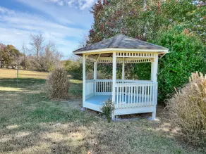 Centerpoint Getaway-The Center of FUN in East TN! - Image 3