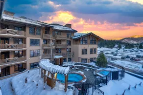 2 Min Walk to Lifts! King Bed | Hot Tub + Parking - Image 2
