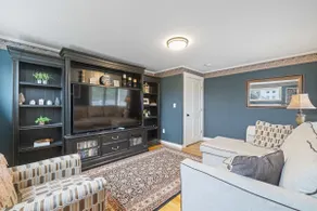 Pet-Friendly Victorian Retreat: Downtown Littleton - Image 2