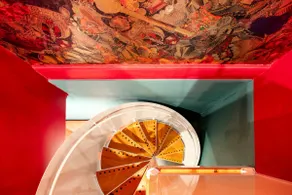The Empress Direct Access Carlton Gardens - Image 5