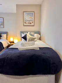 Brighton City View 3-Bed Retreat - Image 4
