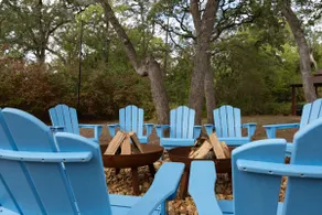 5BR Cozy Texas Retreat · Fire Pit · Playset - Image 3