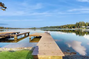 2BR lakefront home with private dock and fireplace - Image 2