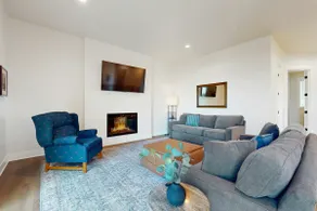 2BR lakefront home with private dock and fireplace - Image 4