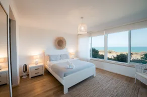 Grand Oceana - A Dual-unit Beachfront Getaway - Image 3