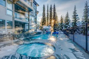 Greystone Lodge 332 Ski-in Out - Image 2