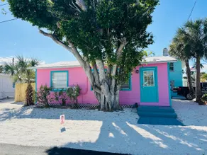 Emerald Beach Cottage - Image 3