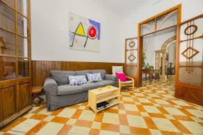 House with Essence and Tradition of Mallorcan Life - Image 2