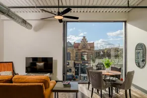 Stylish City View Apartment w/ Free Parking - Image 2