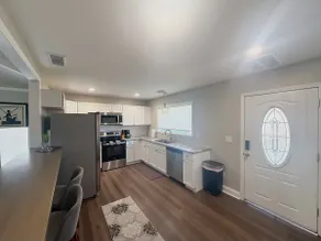 Southern Hospitality: 4br Family-Friendly + Yard - Image 5