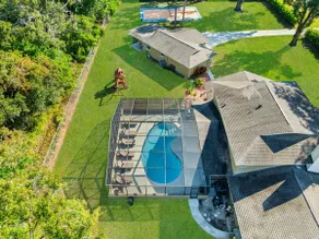 Private Pool - Pickleball - Game Room - Sleeps 18! - Image 5
