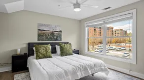 Central Raleigh 2BR - Walk to Shops & Dining - Image 4