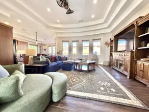 Upscale 4 bedroom family home near Zion w pool & hot tub - Image 2