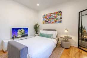 City Luxe Retreat | Stylish 1-Bedroom Downtown - Image 4