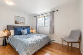 Pet-friendly 4BR Seattle Retreat with Fenced Yard - Image 5