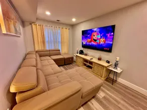 FIFA Final | Modern 2BR Stay for 6 Near MetLife - Image 4