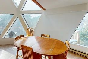 Unique Geodesic Dome Home with WiFi, Deck & Lovely - Image 5