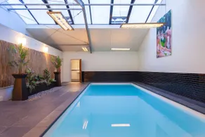 Charmante villa avec sauna et barbecue | Vue sur l'eau - Image 2