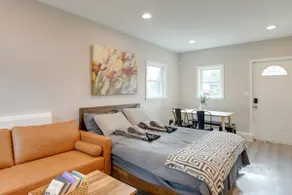 2 Mi to Historic Occoquan District: Modern Duplex - Image 5