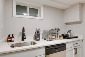 2 Mi to Historic Occoquan District: Modern Duplex - Image 2