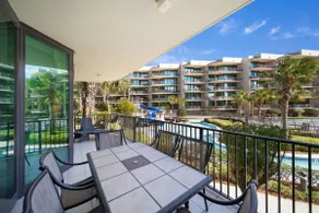 Phoenix on the Bay 1117 - Image 2