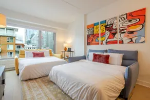Stylish Living in MTL | Rooftop BBQ Retreat - Image 5