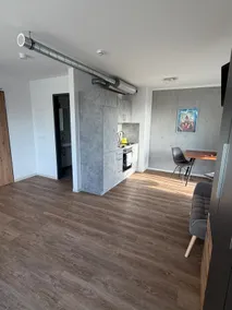 403 - One-bedroom apartment with single bed - Image 5
