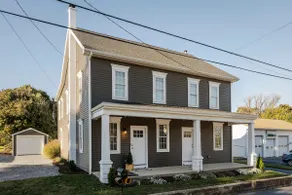 Spacious 3BR home in Lebanon, PA for 8 guests. - Image 1