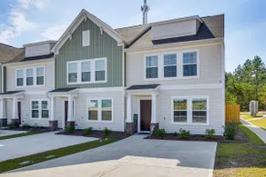 Private Yard: Family Hideaway 9 Mi to Fort Jackson - Image 4