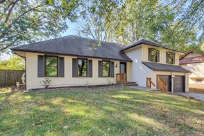19 Mi to Kansas City: Group Retreat w/ Game Room! - Image 5