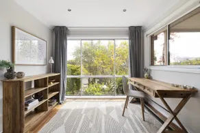 Spacious 3-Bed Duplex in Leafy Seaforth - Image 5
