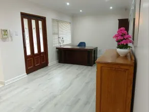 2-Bedroom Cottage - Image 2