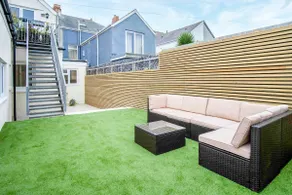 Seascape Retreat - 3 Bedroom Flat - Porthcawl - Image 2