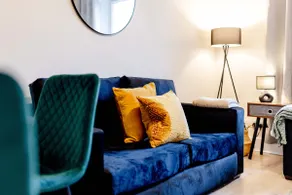 Modern Home in Johnstone, Renfrewshire - Image 2
